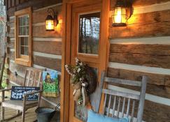 No Pets. Log Cabin In Corinth, Ms. Close To Shiloh National Park & Pickwick Lake - Corinth - Außenansicht