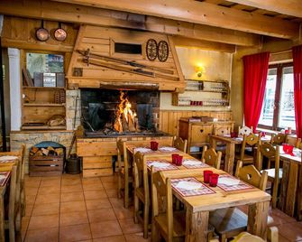 Auberge Les 2 Moucherolles - Villard-de-Lans - Restaurante