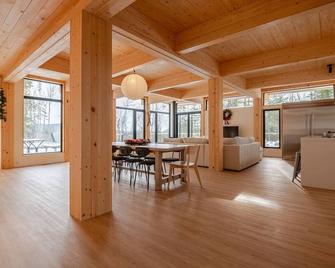 La Kabina with Mt Tremblant view - La Conception - Comedor