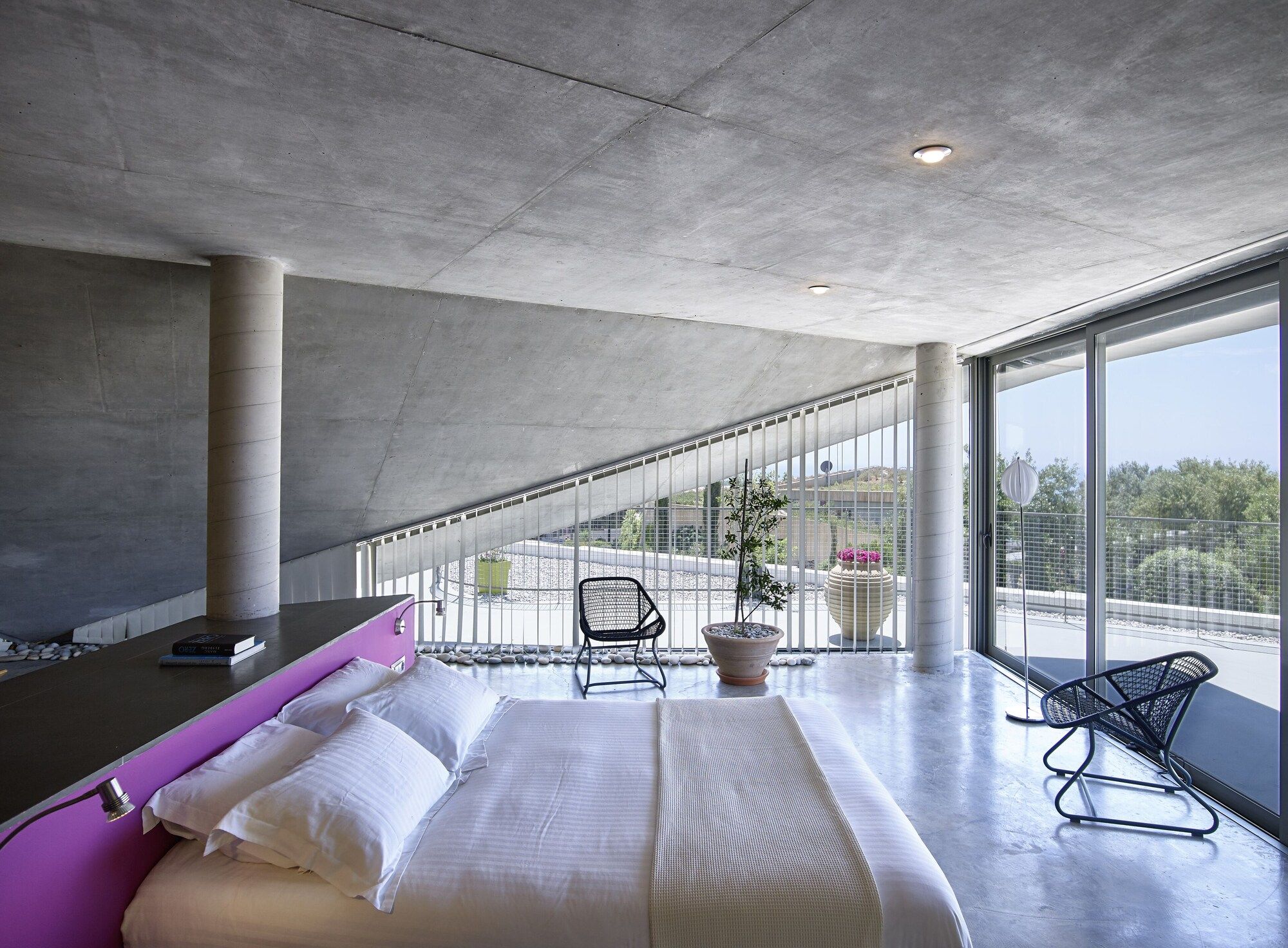 Leivatho Hotel - Svoronáta