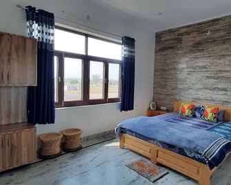 Ibishouse Farm Stay - Bharatpur - Bedroom