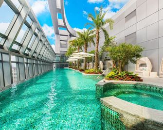 Caesar Park Hotel Banqiao - Banqiao District - Pool