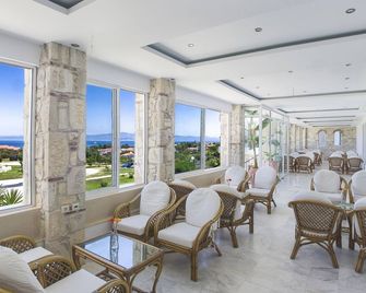 Hilltop Hotel - Chaniotis