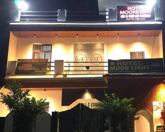 Hotel Moonlight Meerut - Meerut - Building