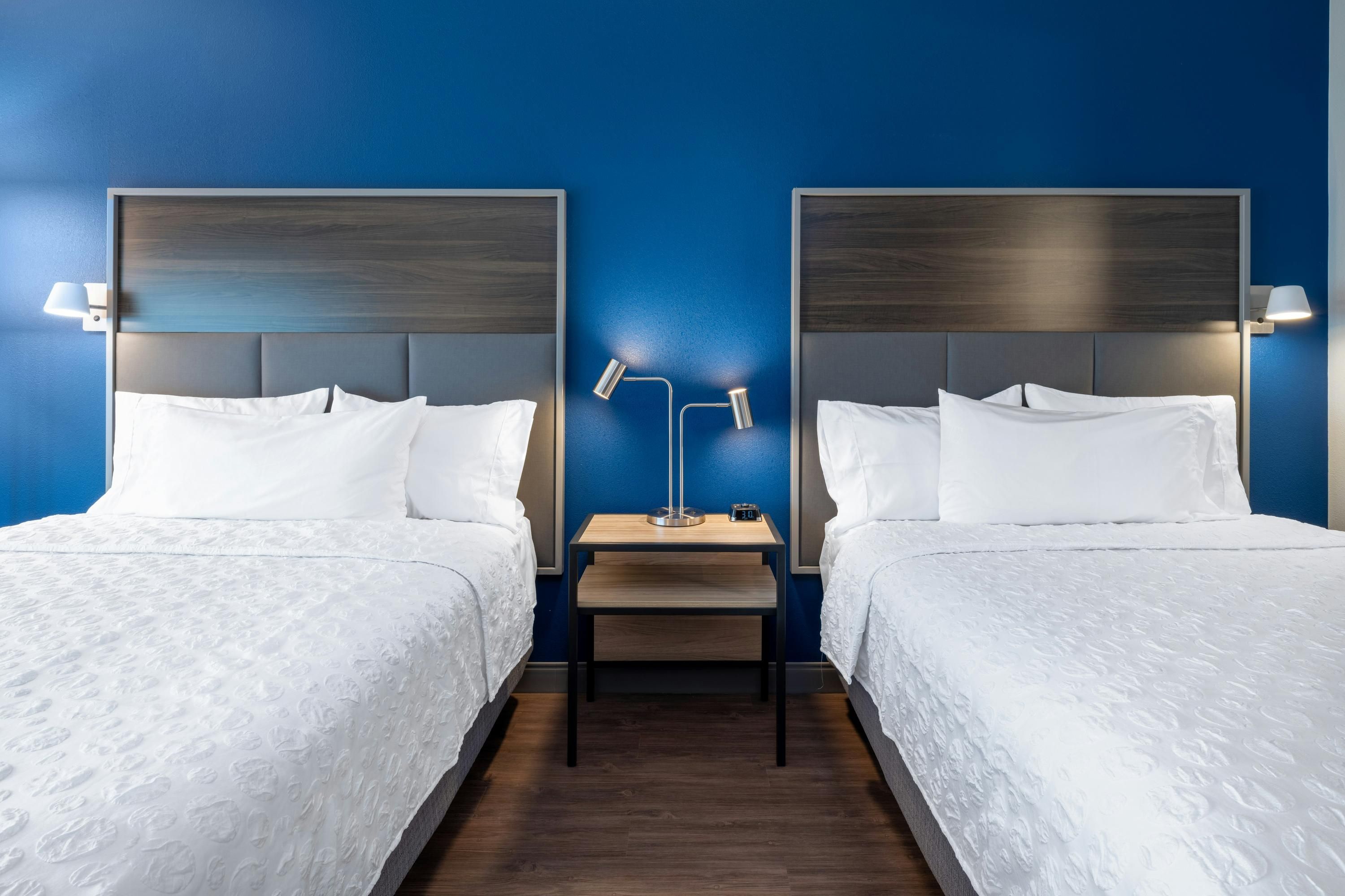 Tru by Hilton Naperville Chicago - Naperville - Schlafzimmer