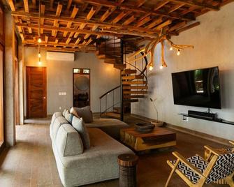 Tokipa at Punta Sayulita - Sayulita - Living room