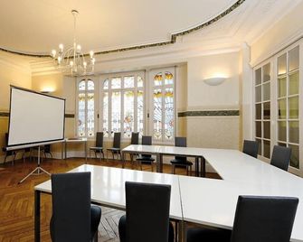 Hôtel De Normandie - Amiens - Dining room