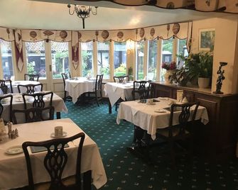 West Lodge Hotel - Aylesbury - Restaurant