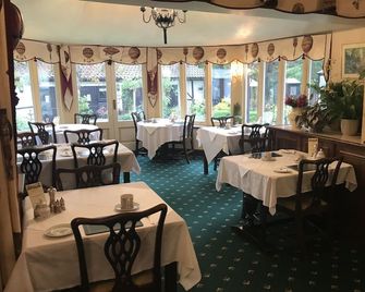 West Lodge Hotel - Aylesbury - Restaurant