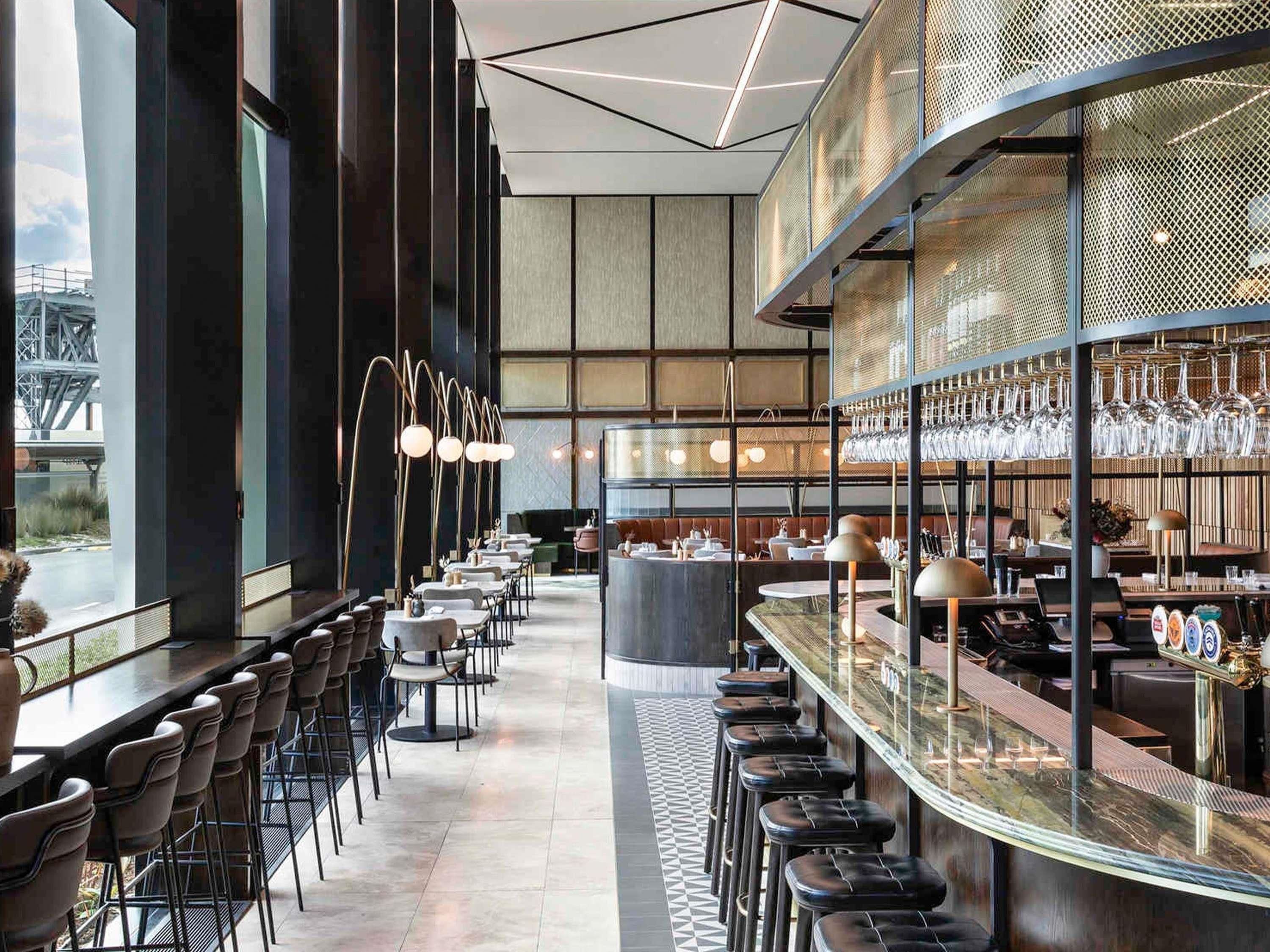 Novotel Auckland Airport - Auckland - Bar