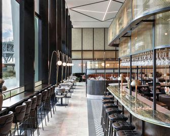 Novotel Auckland Airport - Auckland - Bar