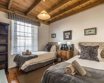 Bartholomew's Loft - Grahamstown - Schlafzimmer