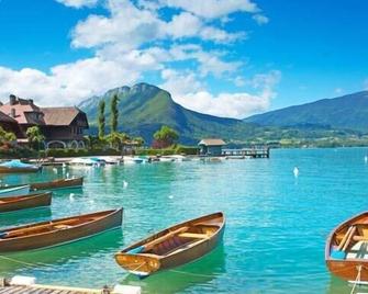 Villa Catalina - Annecy - Piscina