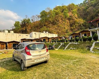 Euphoric Tiger Resort - Rishikesh - Vista del exterior