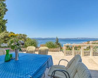 Sea View Home Marianne 200m from sea - Happy Rentals - Bol - Parveke