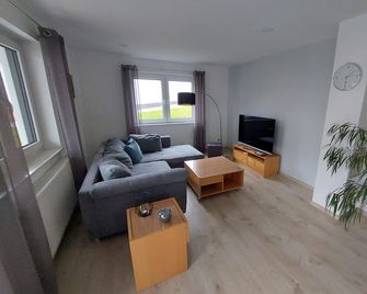 Ferienwohnung Königsquelle - Bad Wildungen - Вітальня