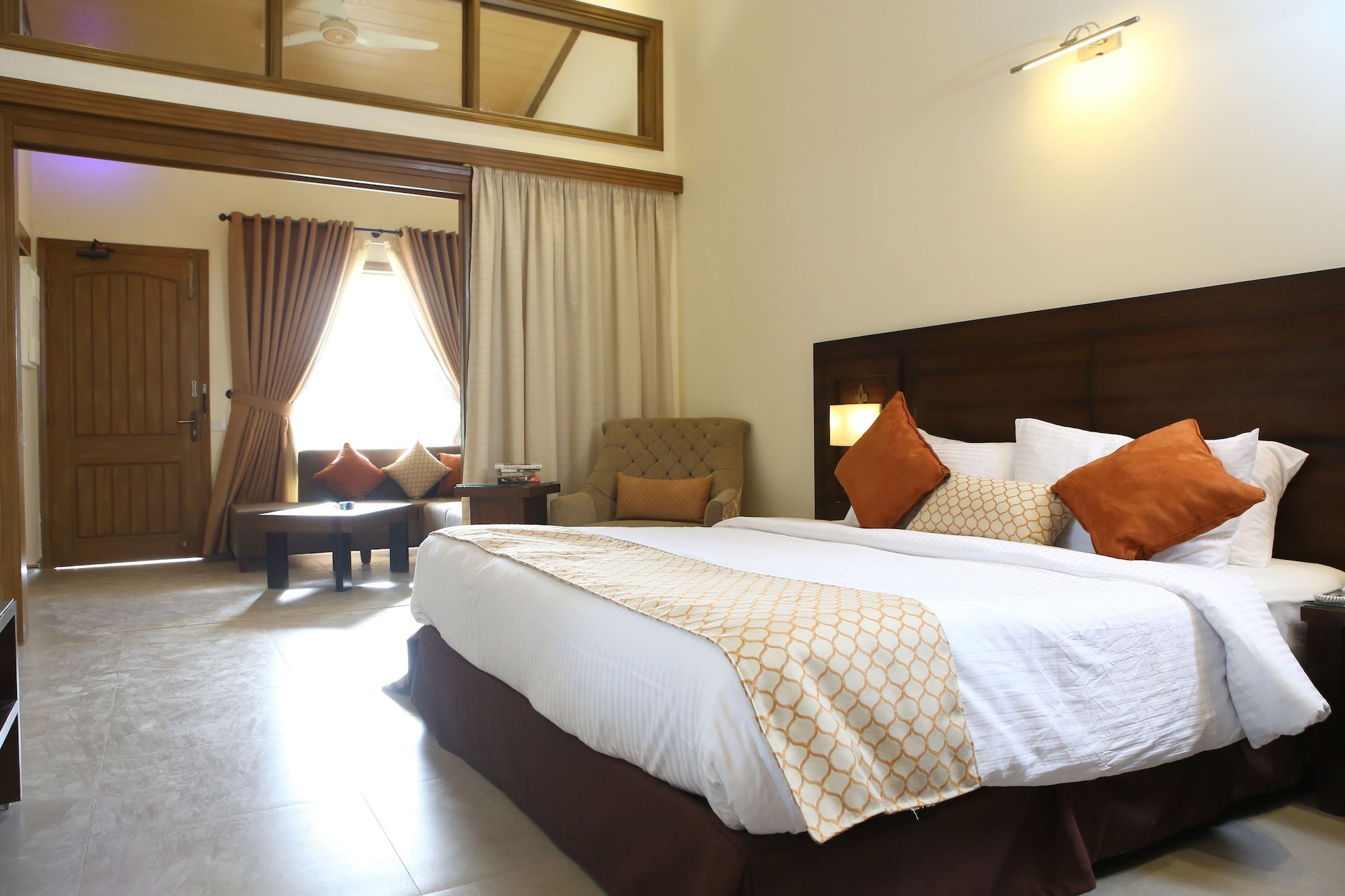 Dreamworld Resort, Hotel & Golf Course - Karachi