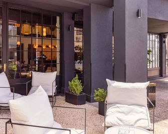 Villa Brown Tel-Aviv, a member of Brown Hotels - Tel Aviv - Patio