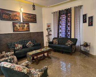 Atithibhava - Jammu - Living room