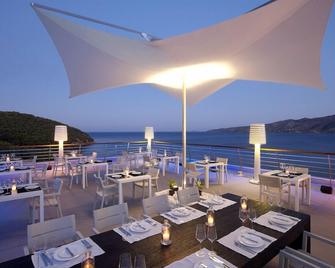 Sirene Blue Resort - Póros - Restaurante