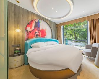 Jingyue Hotel (Zhuhai Gongbei Port Xiawan Road) - Zhuhai - Schlafzimmer