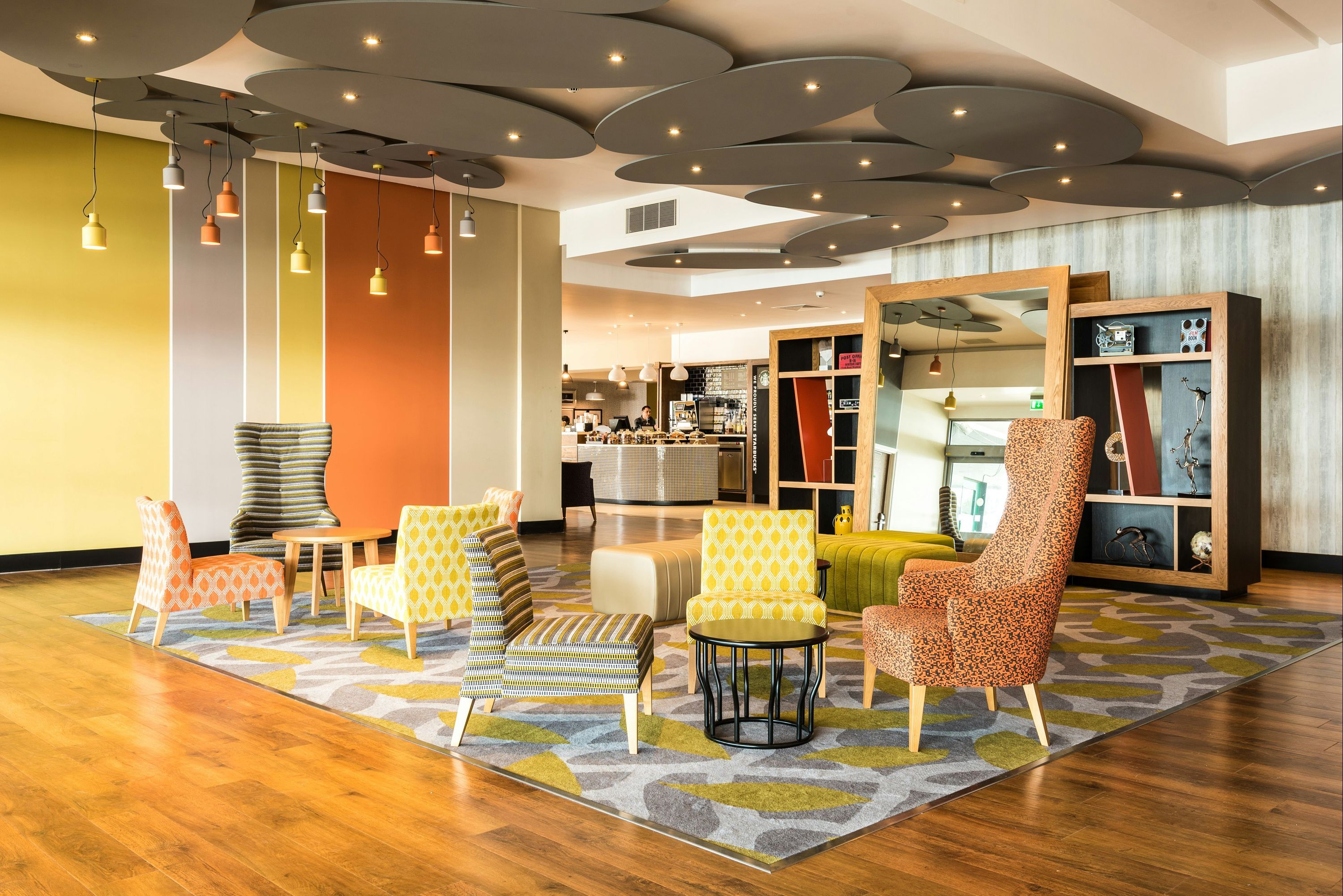 Holiday Inn Brighton - Seafront By IHG - ברייטון אנד הוב - לובי