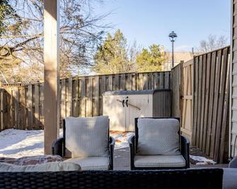 Cozy One Bed Apartment In Heart Of Hernd - Herndon - Balcony