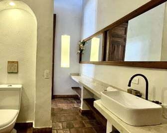 Misia Custodia Hotel Boutique - Barichara - Koupelna