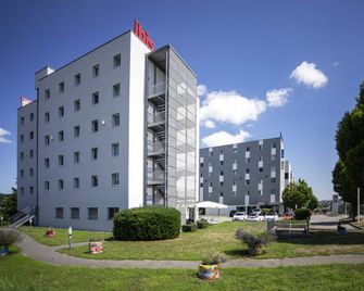 Ibis Fribourg - Granges-Paccot - Edificio