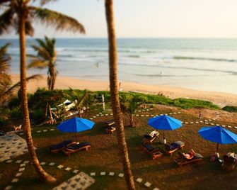 The Seascape - Matara - Beach