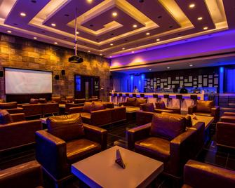 Eagleton The Golf Resort - Bengaluru - Bar