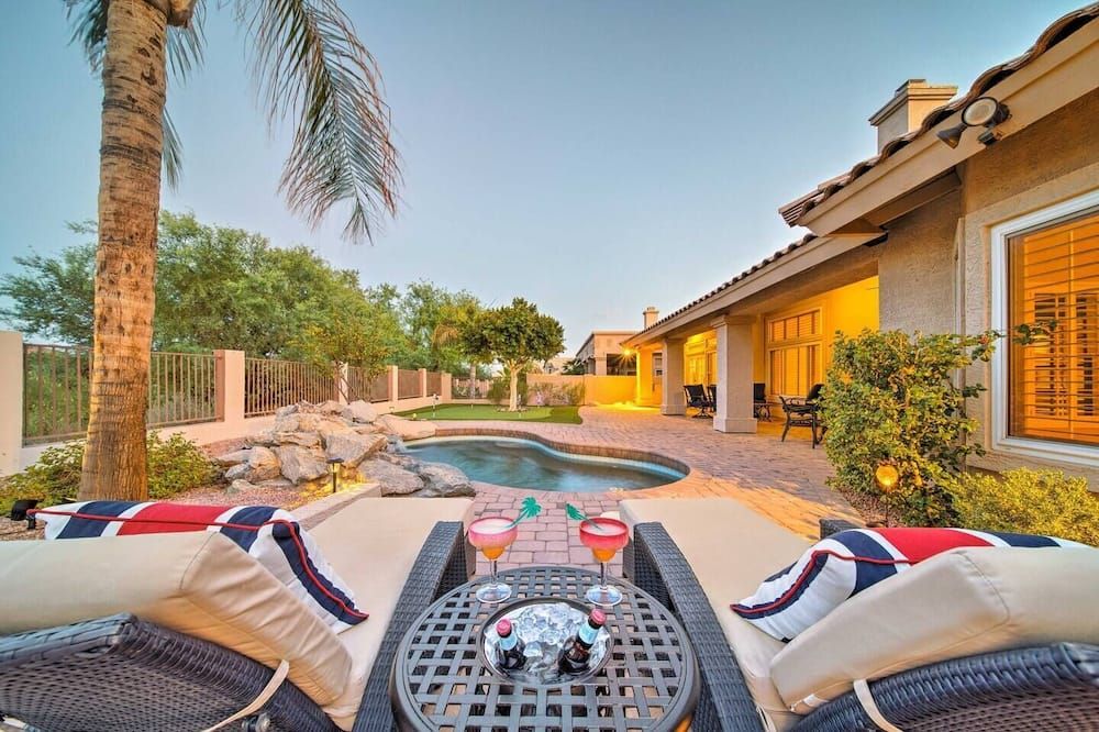 Ahwatukee Foothills with Pool & Golf Course Views - פיניקס - בריכה