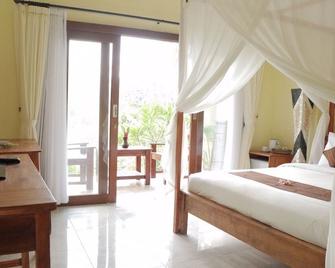 Doni House & Villas - Tegalalang - Bedroom