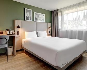 Campanile Aix-En-Provence Est - Meyreuil - Meyreuil - Schlafzimmer