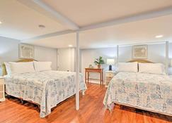 Old Orchard Beach Home with Patio, Walk to Beach - Old Orchard Beach - Chambre
