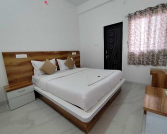Blocked - Latur - Bedroom