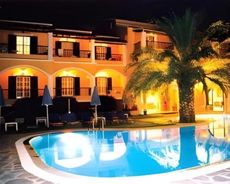 Corfu Perros Hotel - Agios Stefanos - Pool