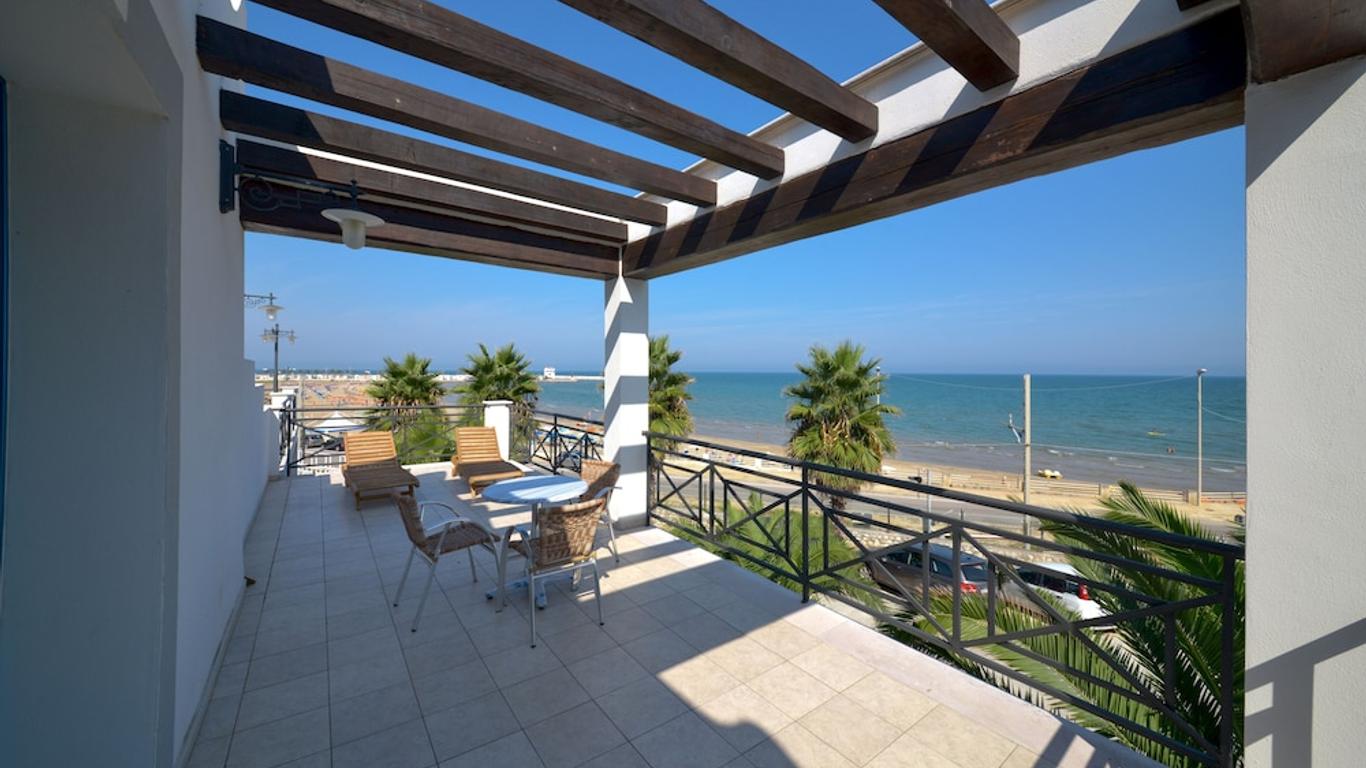 ريفييرا هوتل ريزيدانس