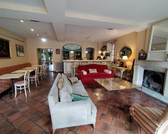 Hotel Casona del Sella - Arriondas