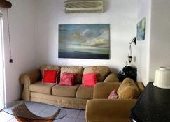 Excellent Location Condo In Ixtapa - Ixtapa - Sala de estar