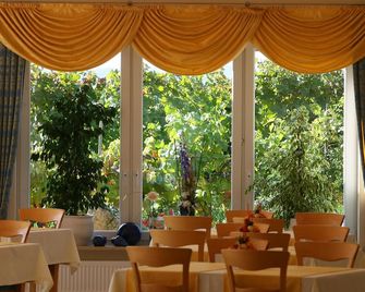 Felshof - Weingut & Gästehaus - Sommerhausen - Restaurant