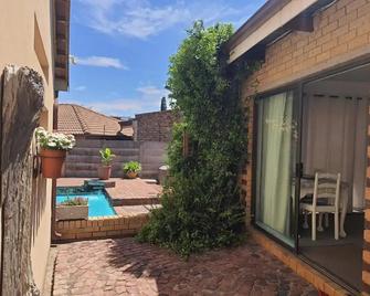 Catch your Breath - Edenvale