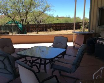 Home on Flying Diamond Airpark with attached hangar - Sahuarita - Balcony