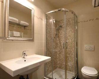 Hotel Ancora Riviera - Lavagna