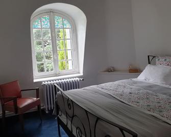 Family suite for up to 6 people in authentic 18th-century Touraine home - Saint-Avertin - Bedroom