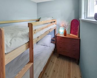 3 bedroom pet friendly home in Tvärred - Ulricehamn - Habitación