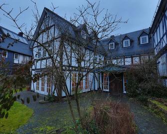 Gasthaus Fiester Hannes - Burbach
