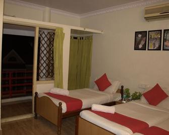 Nachis Bnb - Bengaluru - Bedroom