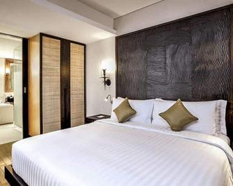 5 Star Luxury Private Pool Apartment Resort - 2 Bedroom 6 Pax - Mai Khao - Bedroom