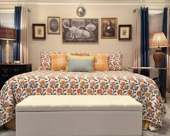 The Hamilton House- Charming 4-bedroom house in wonderful Hernando with AC, WiFi - Hernando
